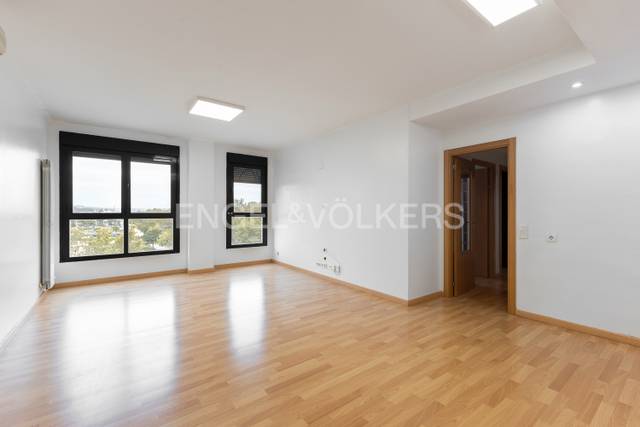 Apartamento en Venta en Nou Benicalap