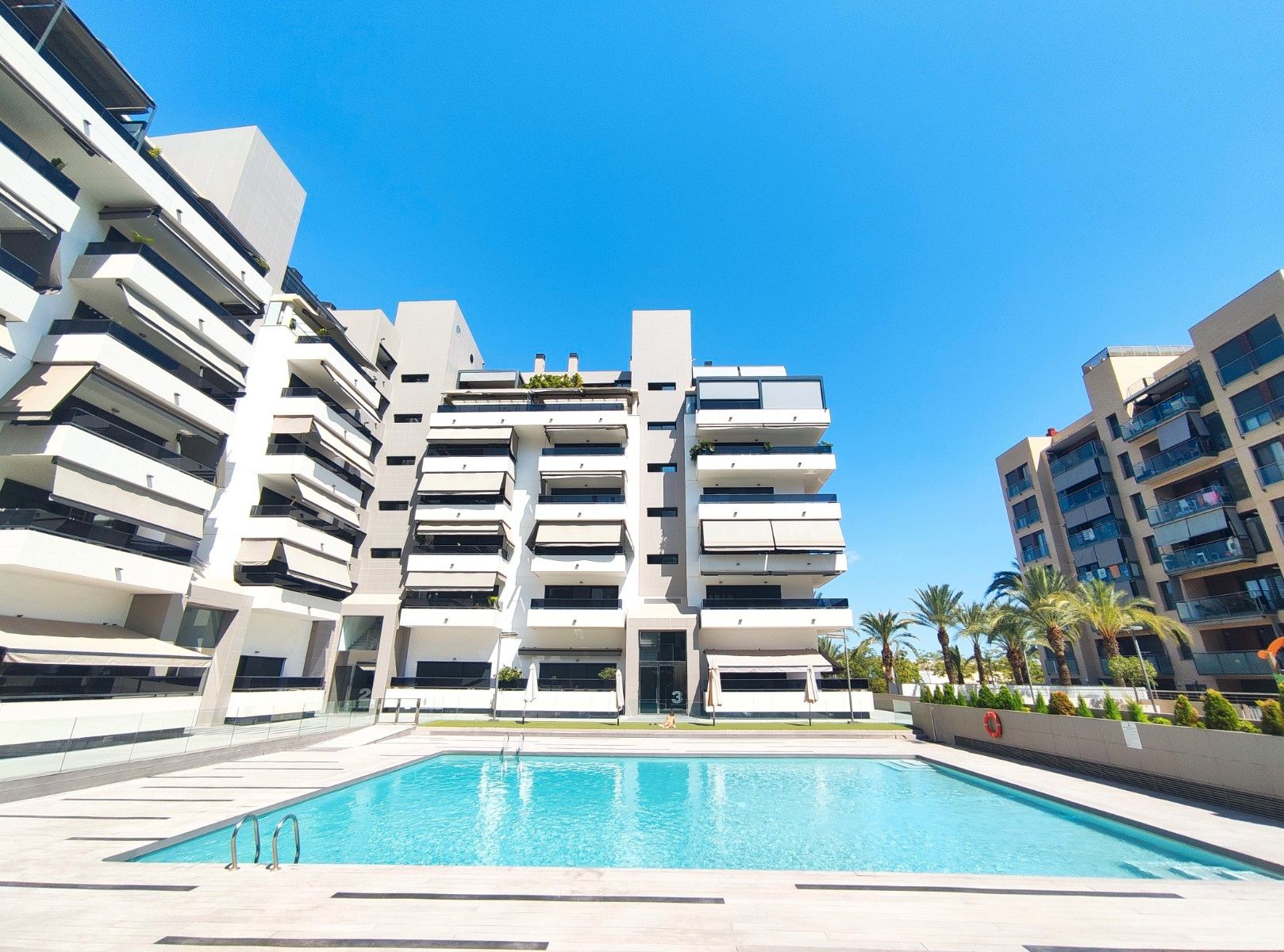 Wohnung zur Miete in Nou Altabix, Elche ciudad