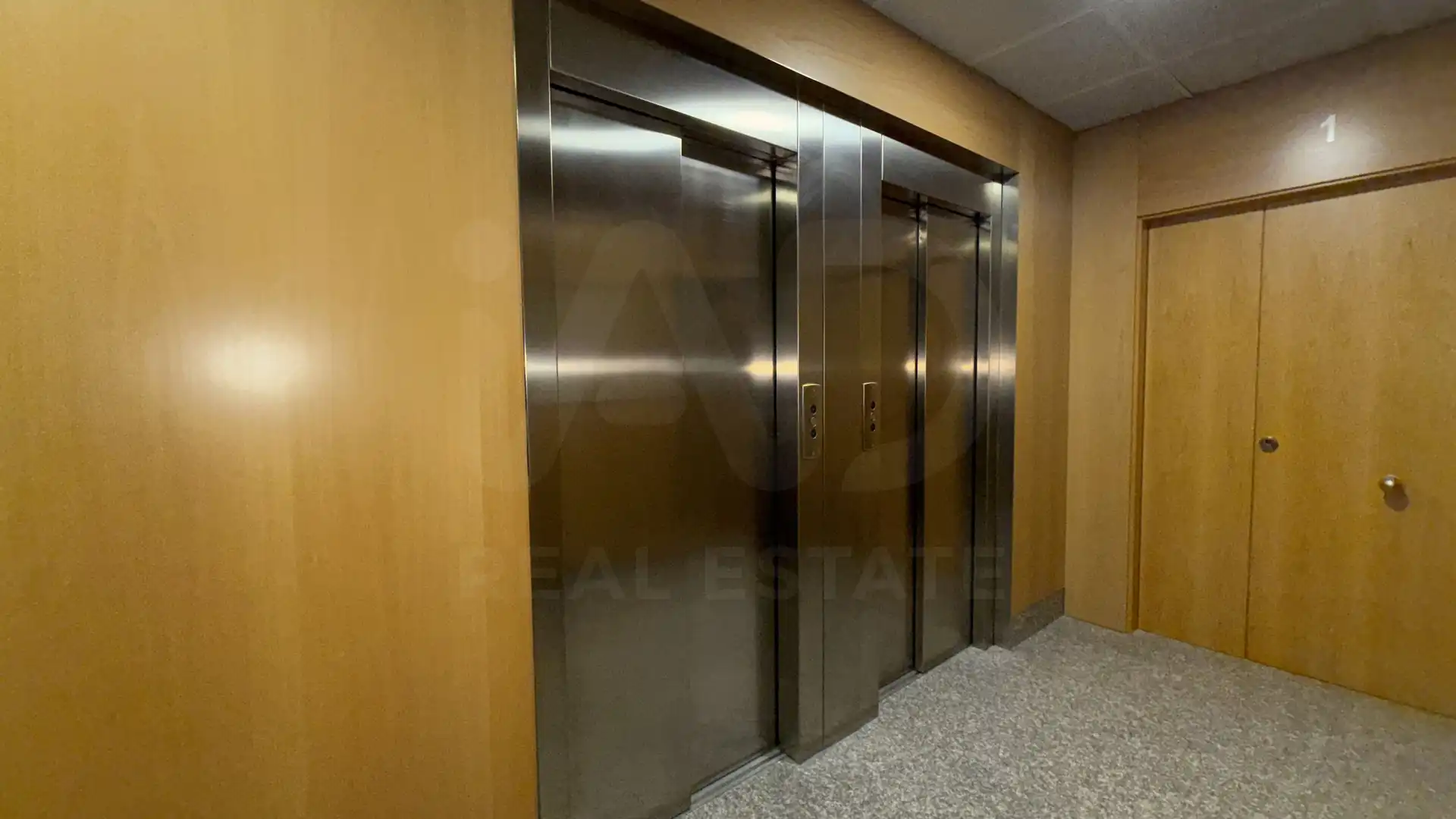 Geschaftsraum zur Miete in Lleida