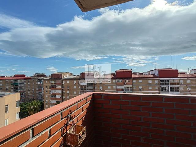 Piso en Venta en Avenida EUROPA, 116 en Dos Hermanas - Nuevo San Andrés