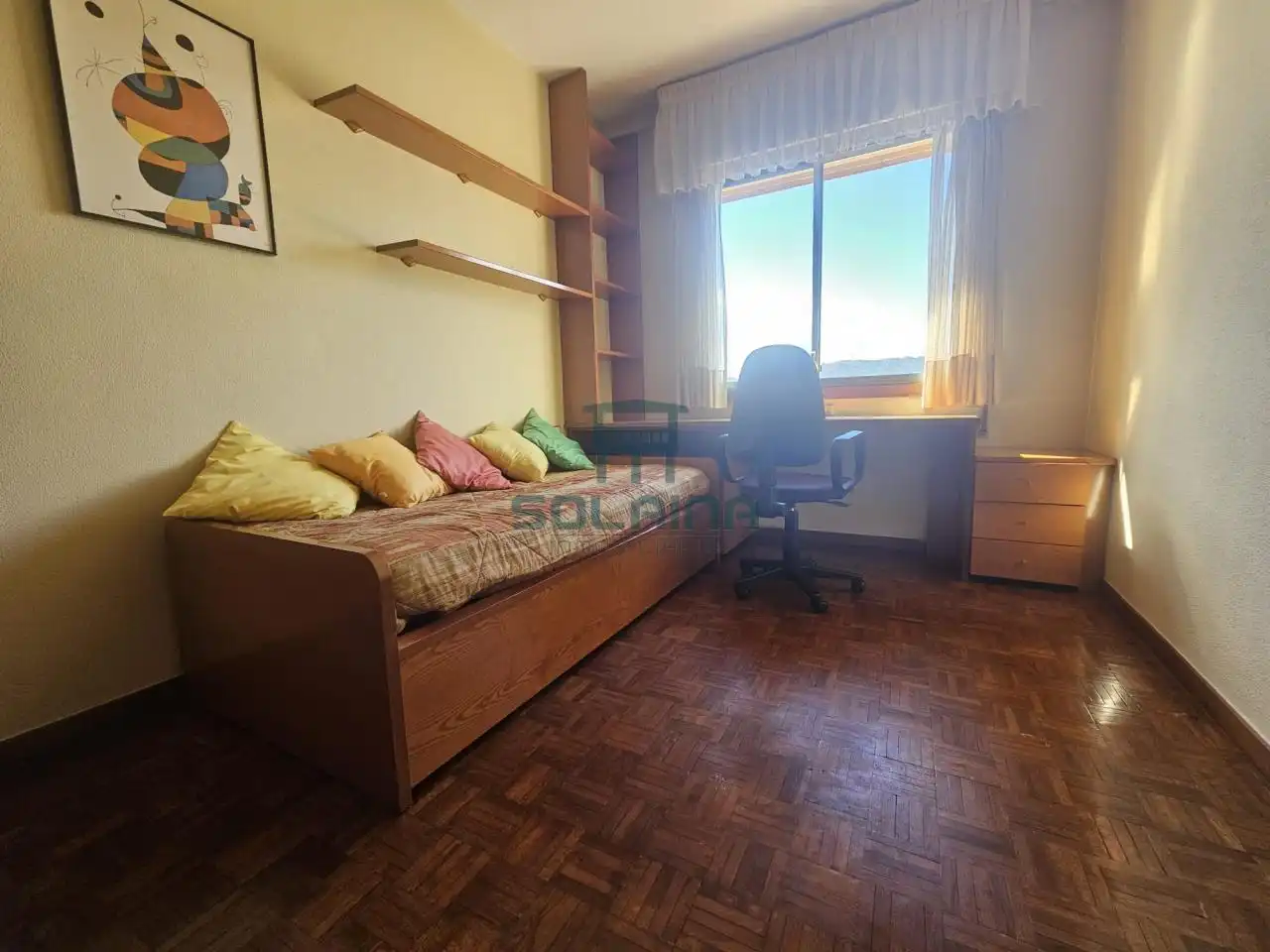 Habitación de Piso en venta en Ourense Capital  con Calefacción, Parquet y Trastero