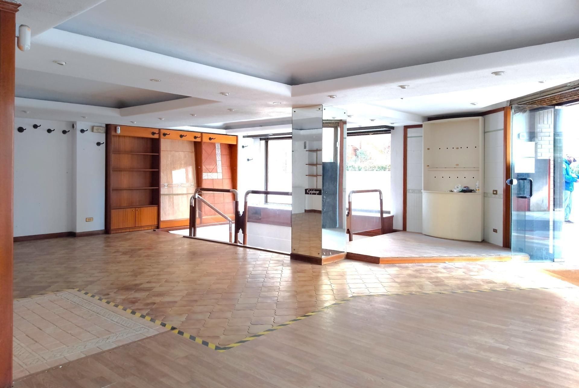 Premises to rent in Oviedo 