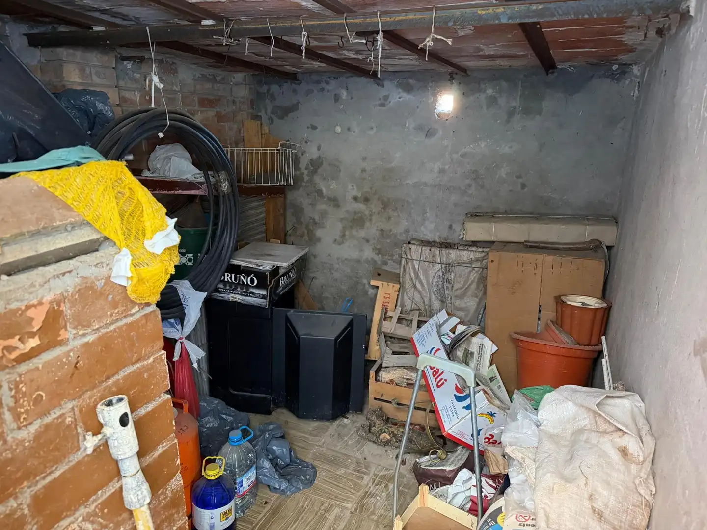 Wohnung zum Verkauf in Cervera mit Heizung, Terrasse und Abstellraum