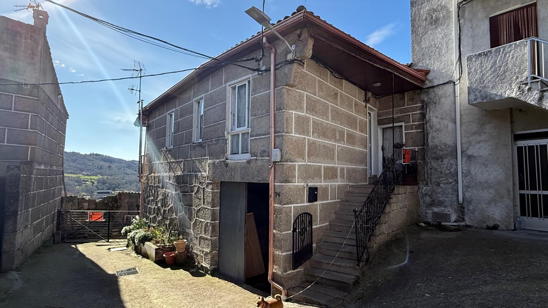 Vista exterior de Finca rústica en venta en Allariz con Calefacción, Jardín privado y Terraza