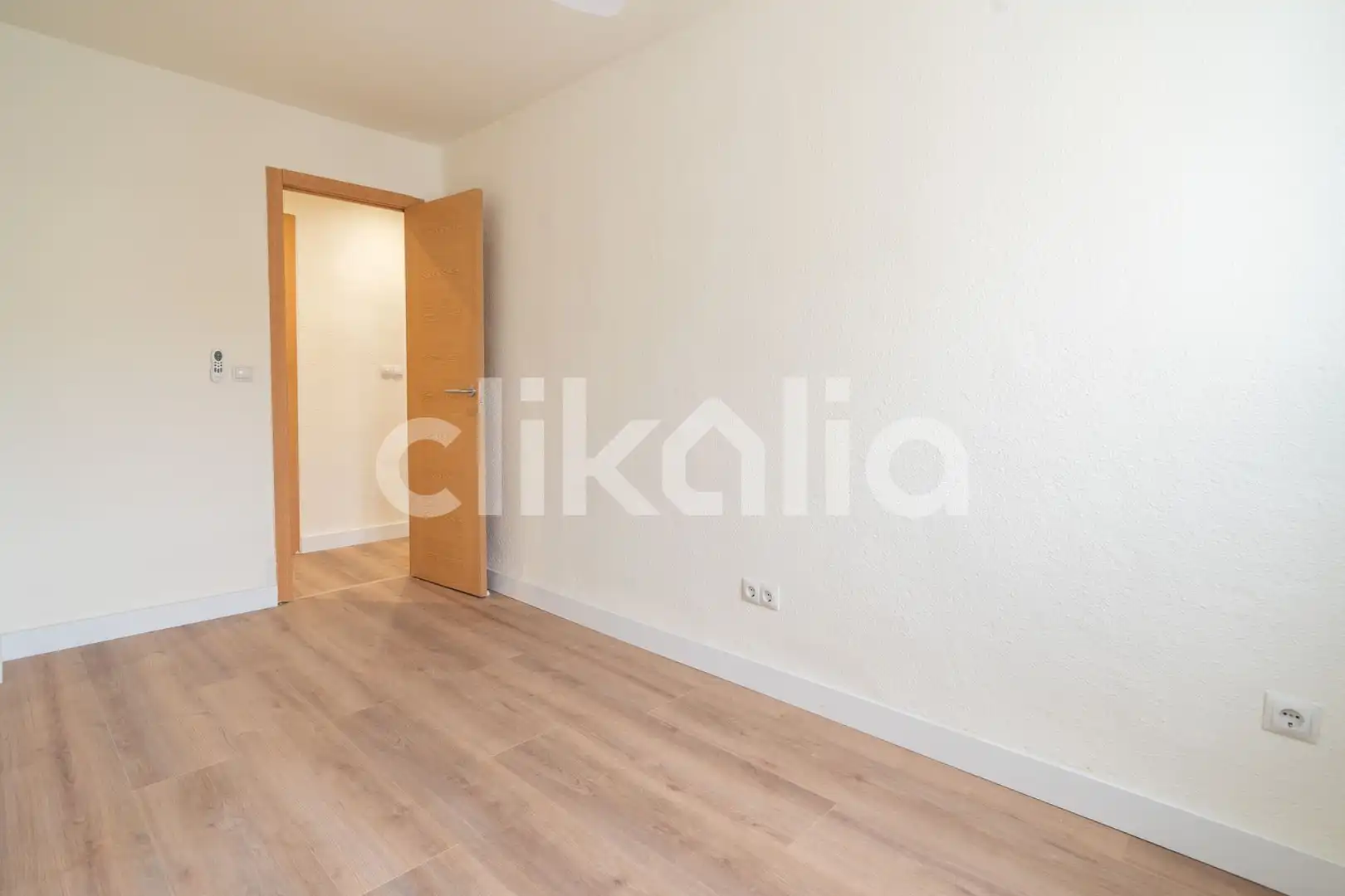 Schlafzimmer von Wohnung zur Miete in Valencia