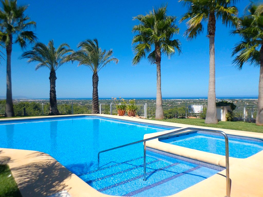 Piscina de Àtic en venda en Dénia amb Aire condicionat, Calefacció i Terrassa