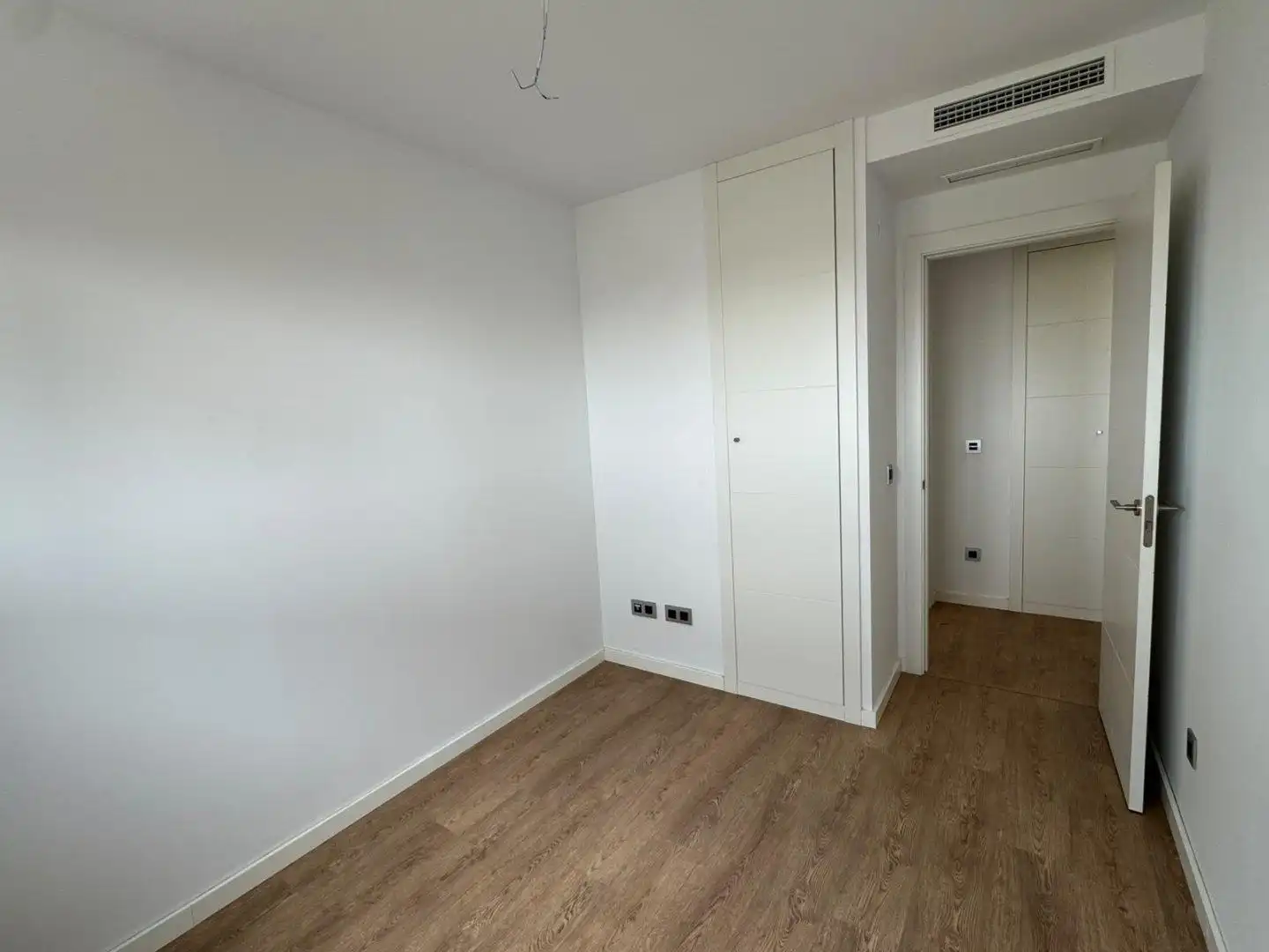 Dormitori de Àtic en venda en Bormujos amb Aire condicionat, Parquet i Terrassa