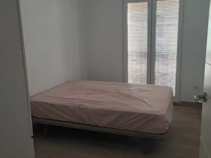 Dormitori de Pis en venda en La Pobla Llarga amb Aire condicionat, Jardí privat i Traster
