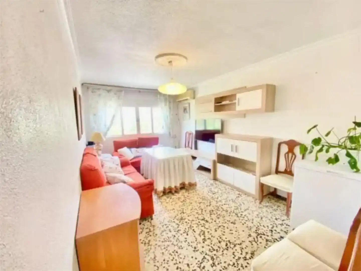 Vista exterior de Piso en venta en Sur