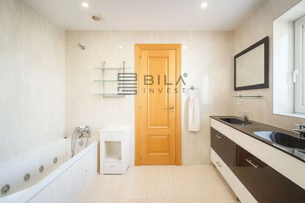 Chalet con piscina en venta en Cerros del Aguila, imagen 30