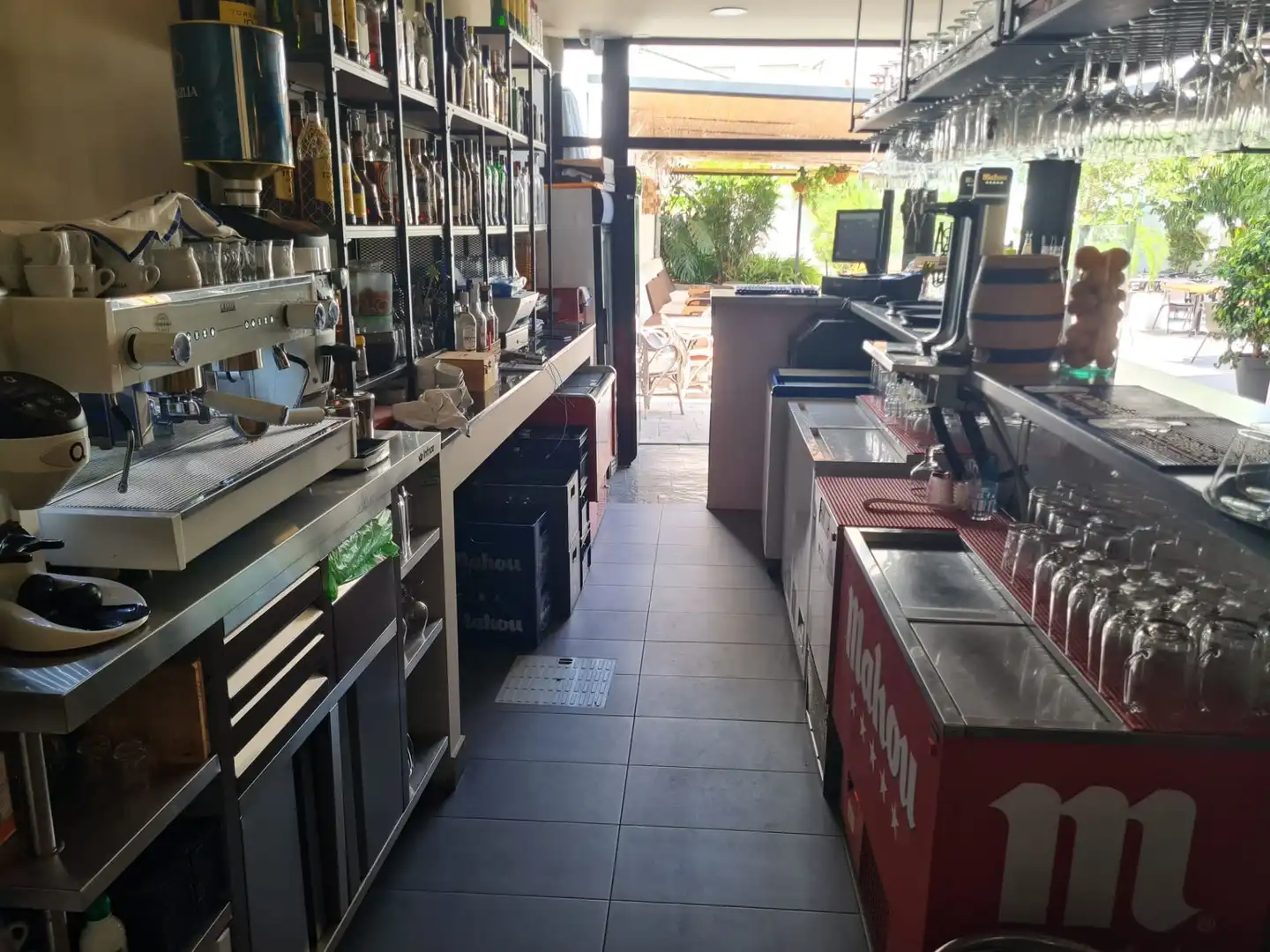 Local de alquiler en Jávea / Xàbia con Aire acondicionado