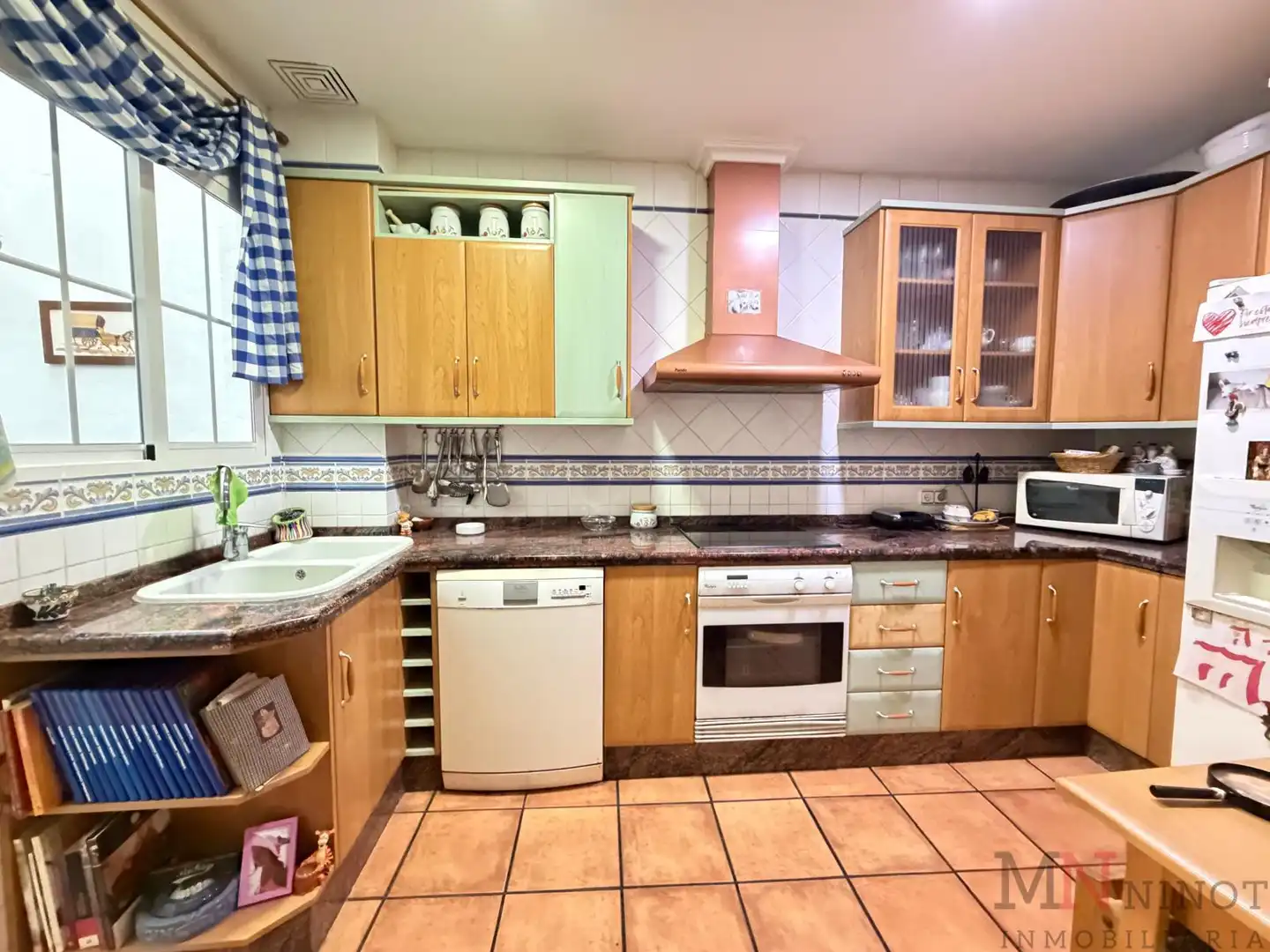 Kitchen of Flat for rent in Castellón de la Plana / Castelló de la Plana  with Heating, Parquet flooring and Furnished