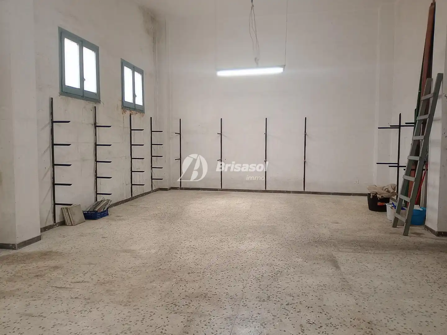 Business premises to rent in Port - Horta de Santa María