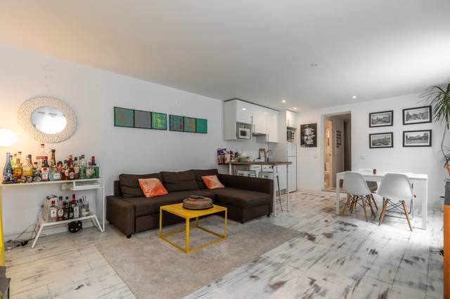 Piso en Venta en Universidad - Malasaña