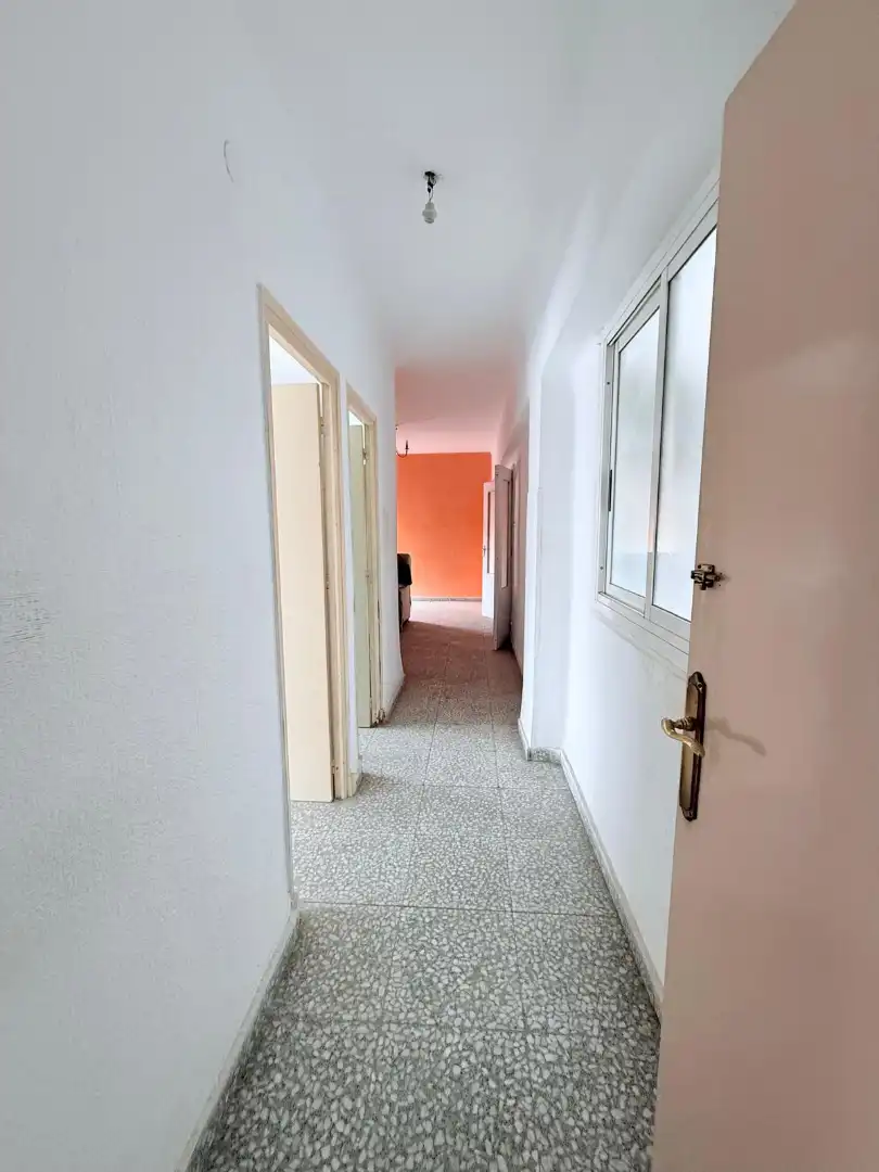 Wohnung zum Verkauf in Alcantarilla mit Balkon