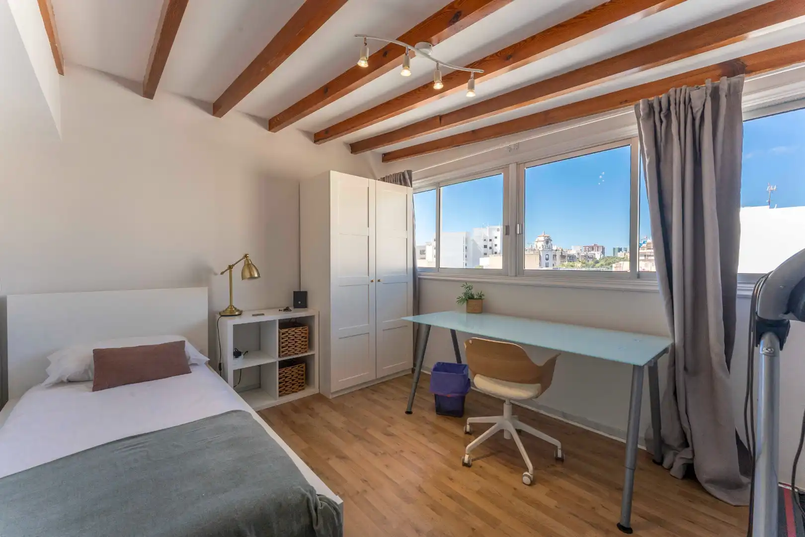 Habitación de Ático en venta en Santa Cruz de Tenerife con Amueblado y Balcón