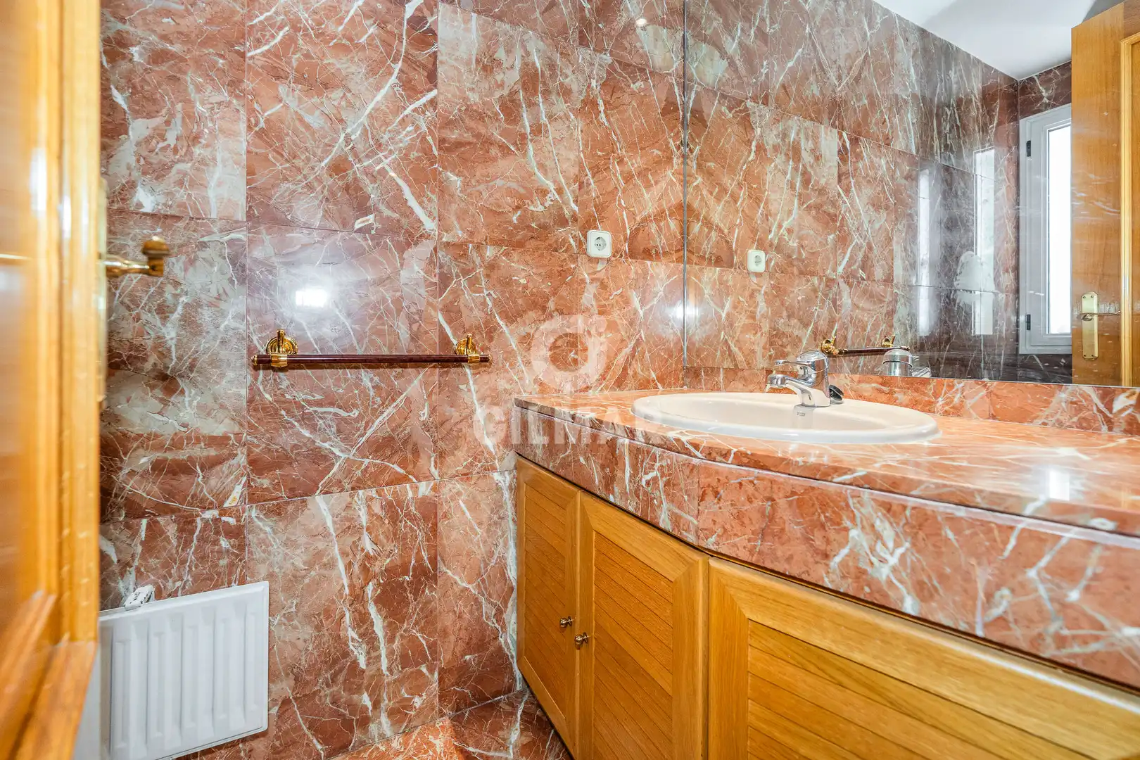 Bathroom of Detached homes for sale in Madrid  with Heating, Private garden and Swimming Pool