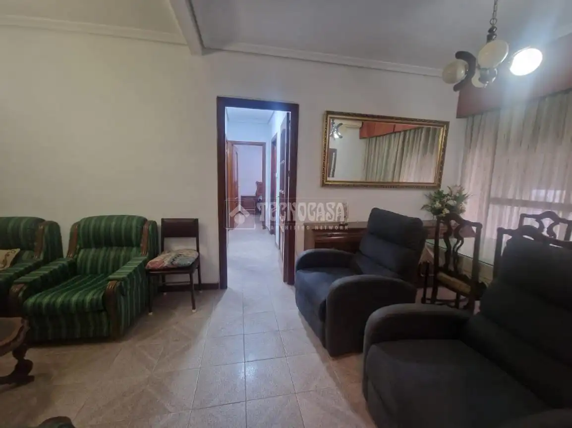 Sala de estar de Piso en venta en Córdoba con Aire acondicionado, Terraza y Amueblado