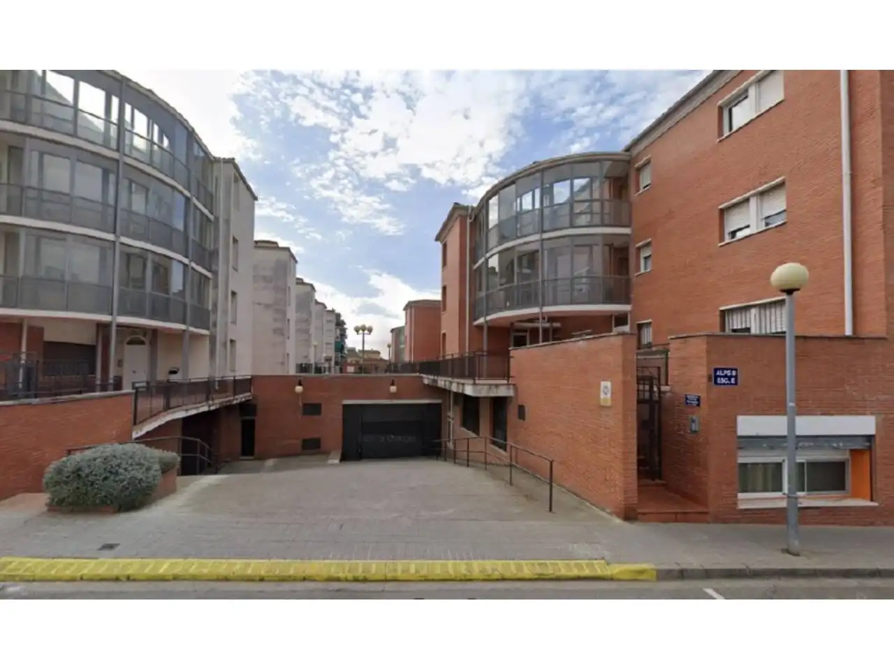 Parking for sale in Calle Alps 8, imagen 2