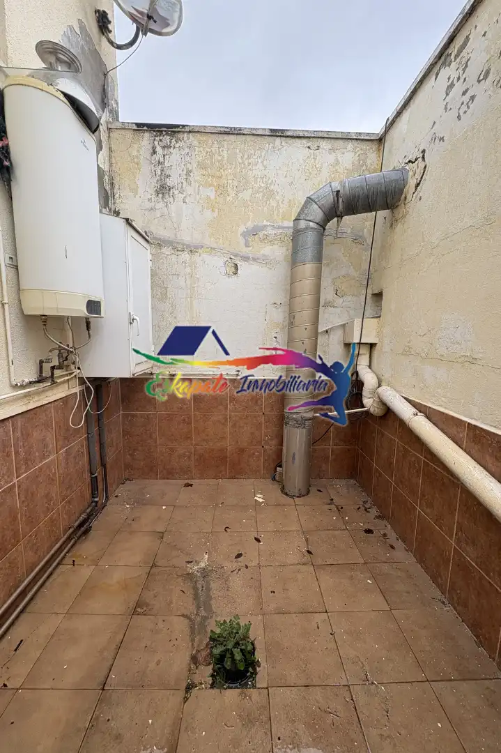 Casa adosada en venda en Villacañas amb Terrassa
