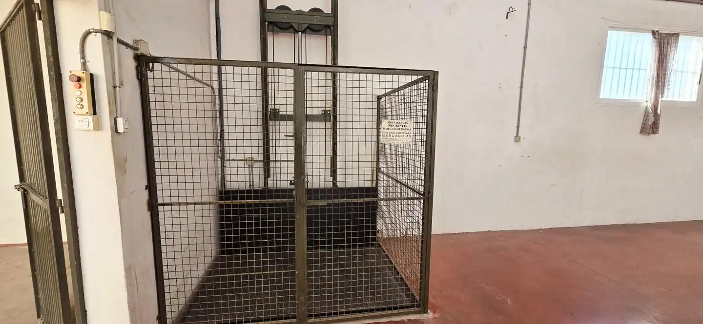 Parking de Nave industrial de alquiler en Elche / Elx