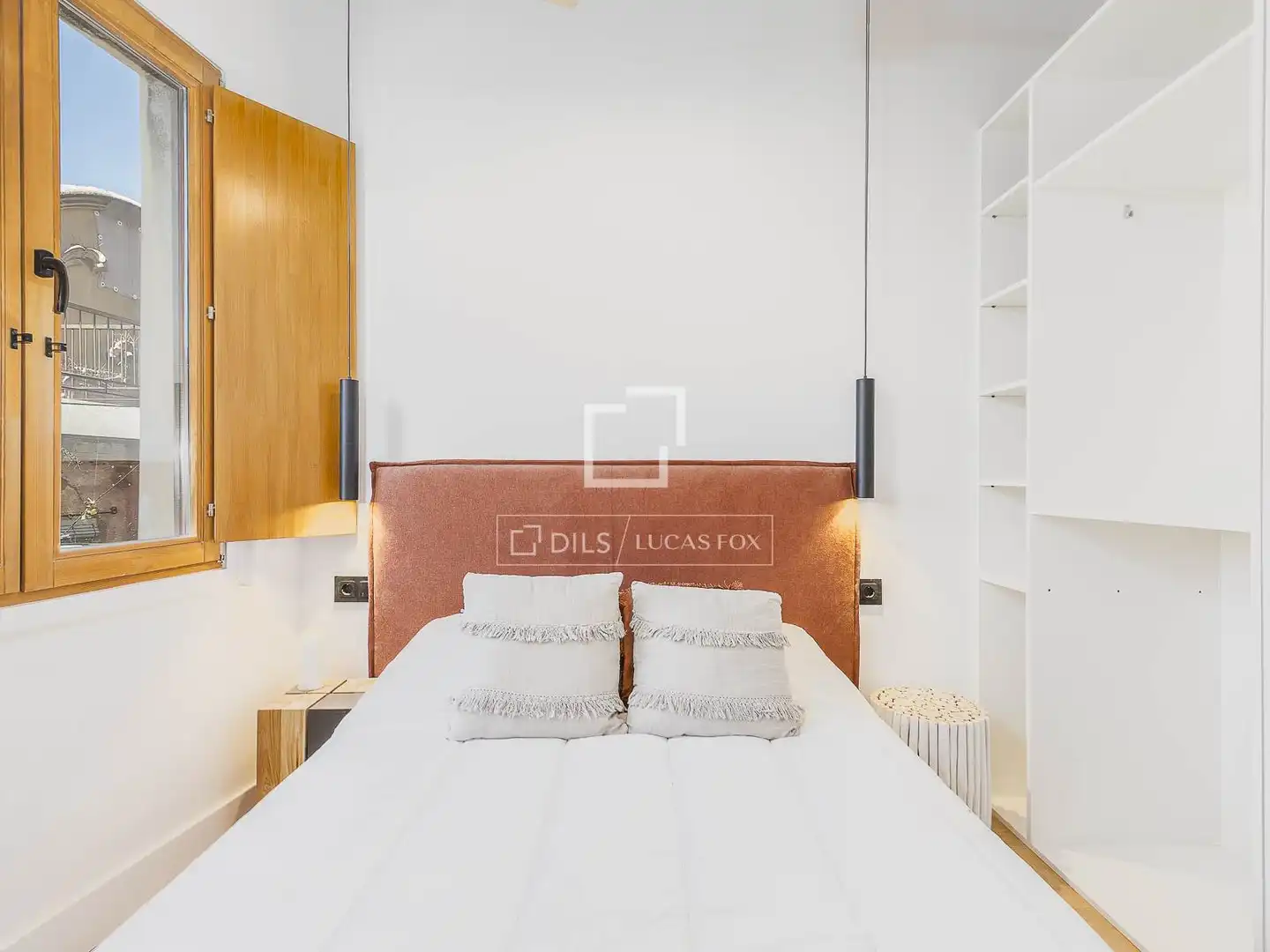 Habitación de Piso en venta en Barcelona con Aire acondicionado y Balcón