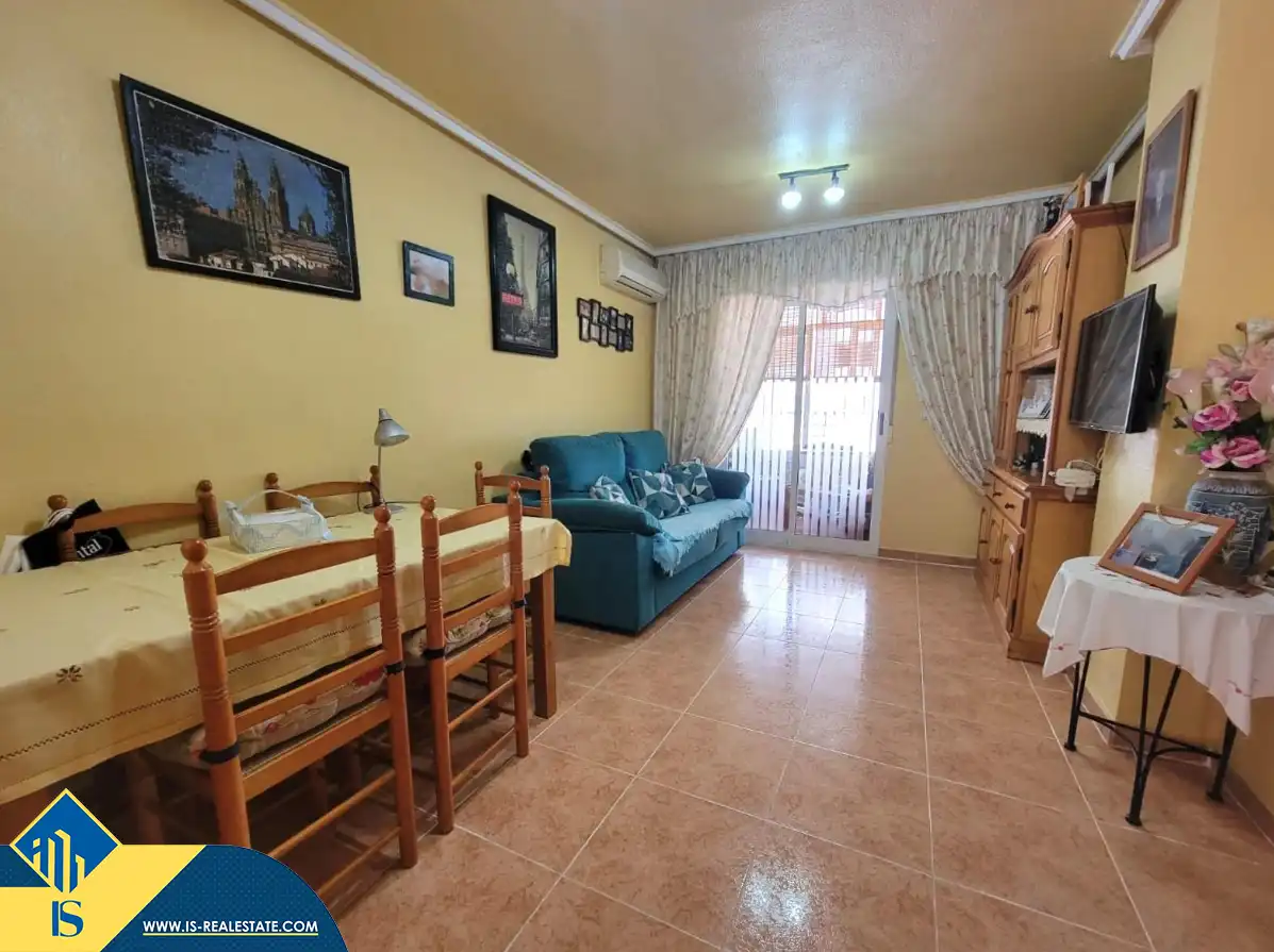 Apartamento con piscina en venta en Nueva Torrevieja - Aguas Nuevas, imagen 3
