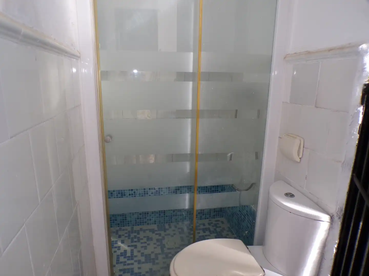 Bany de Casa o xalet en venda en Godella amb Aire condicionat, Jardí privat i Terrassa