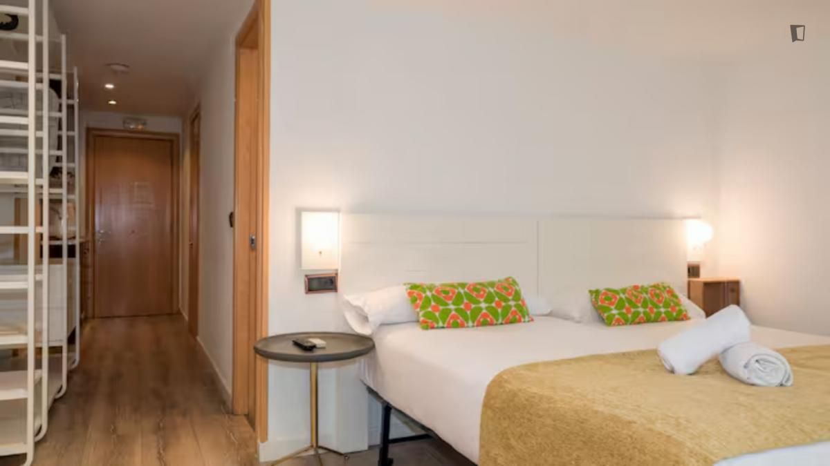Study to rent in Barri Gòtic