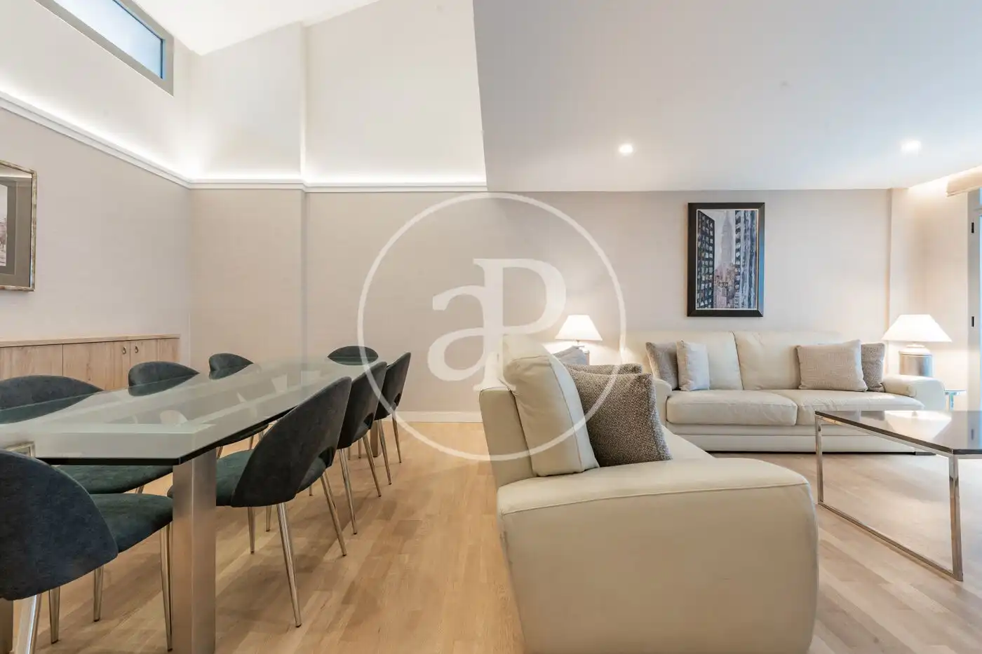 Living room of Flat for rent in Madrid  with Air Conditioner, Heating and Terrace