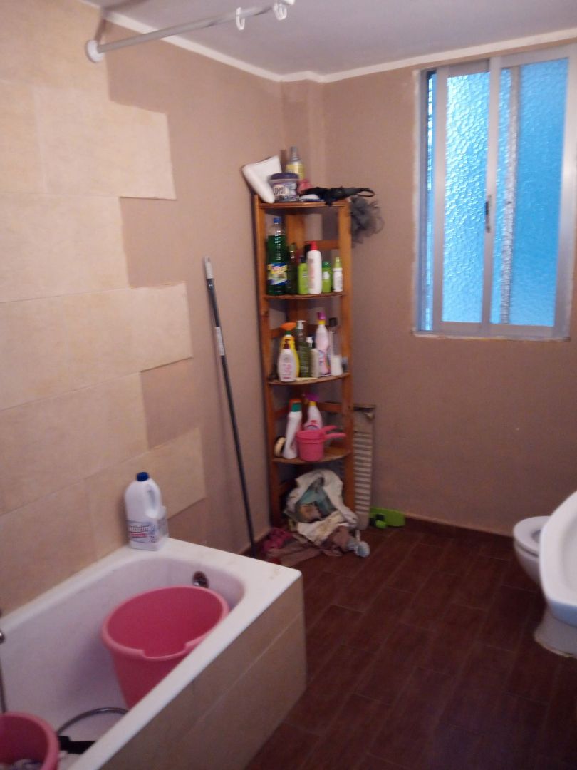 Bathroom of Flat for sale in Calanda  with Balcony