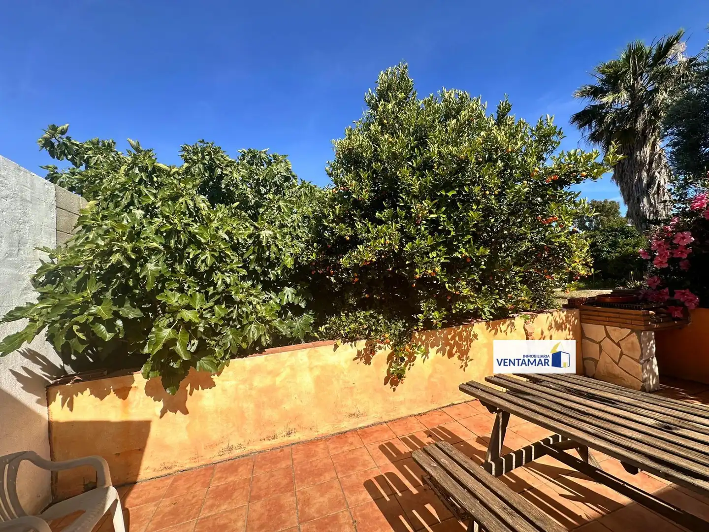 Terrasse von Country house zum Verkauf in La Línea de la Concepción mit Privatgarten und Abstellraum