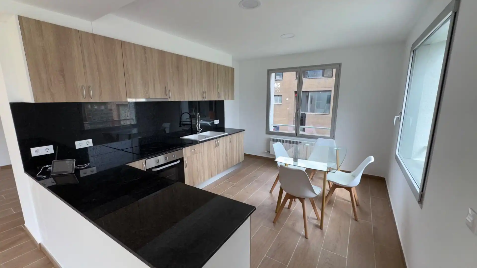 Cocina de Casa o chalet en venta en Sant Feliu de Pallerols con Parquet