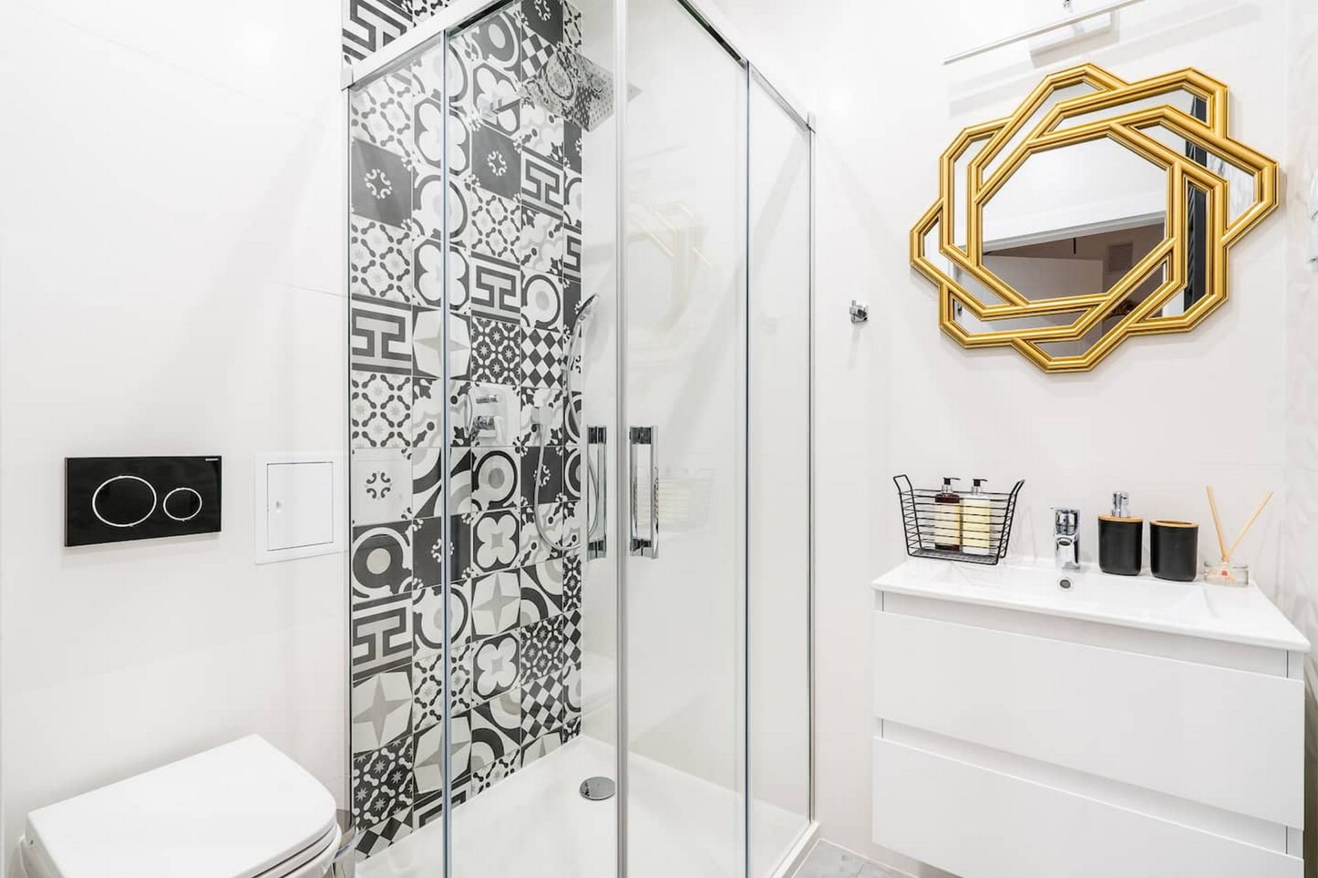 2 hab, 85m² en Palacio, Centro,  Madrid Capital - Image 4