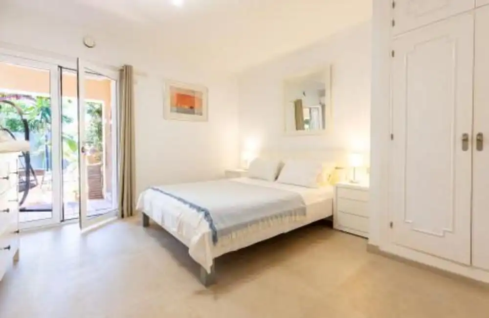 Maison avec terrasse à vendre à Calahonda, imagen 23