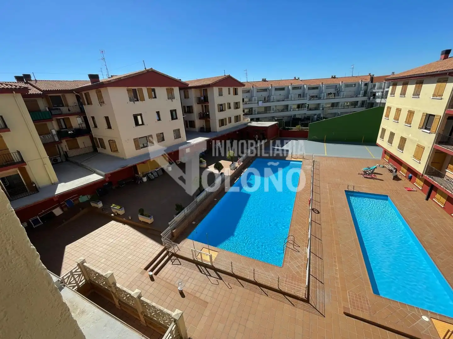 Flat with terrace for sale in Avenida de la Paz 20B, imagen 5