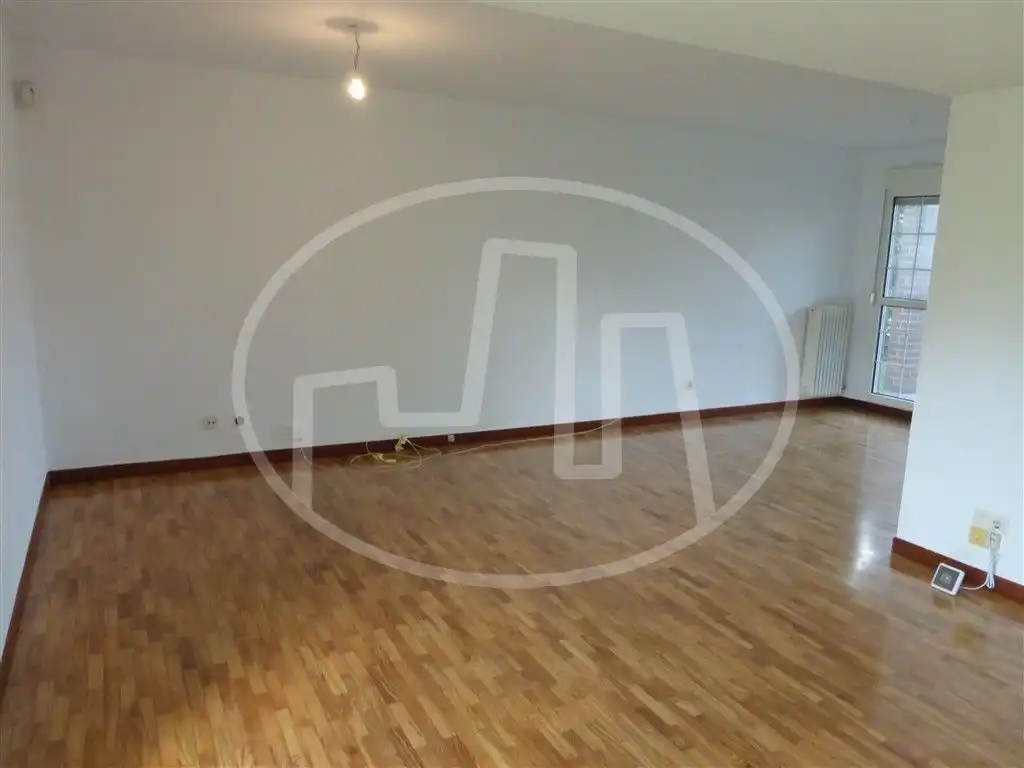 Maison mitoyenne avec piscine à louer à Grupo Gurimendi, imagen 2