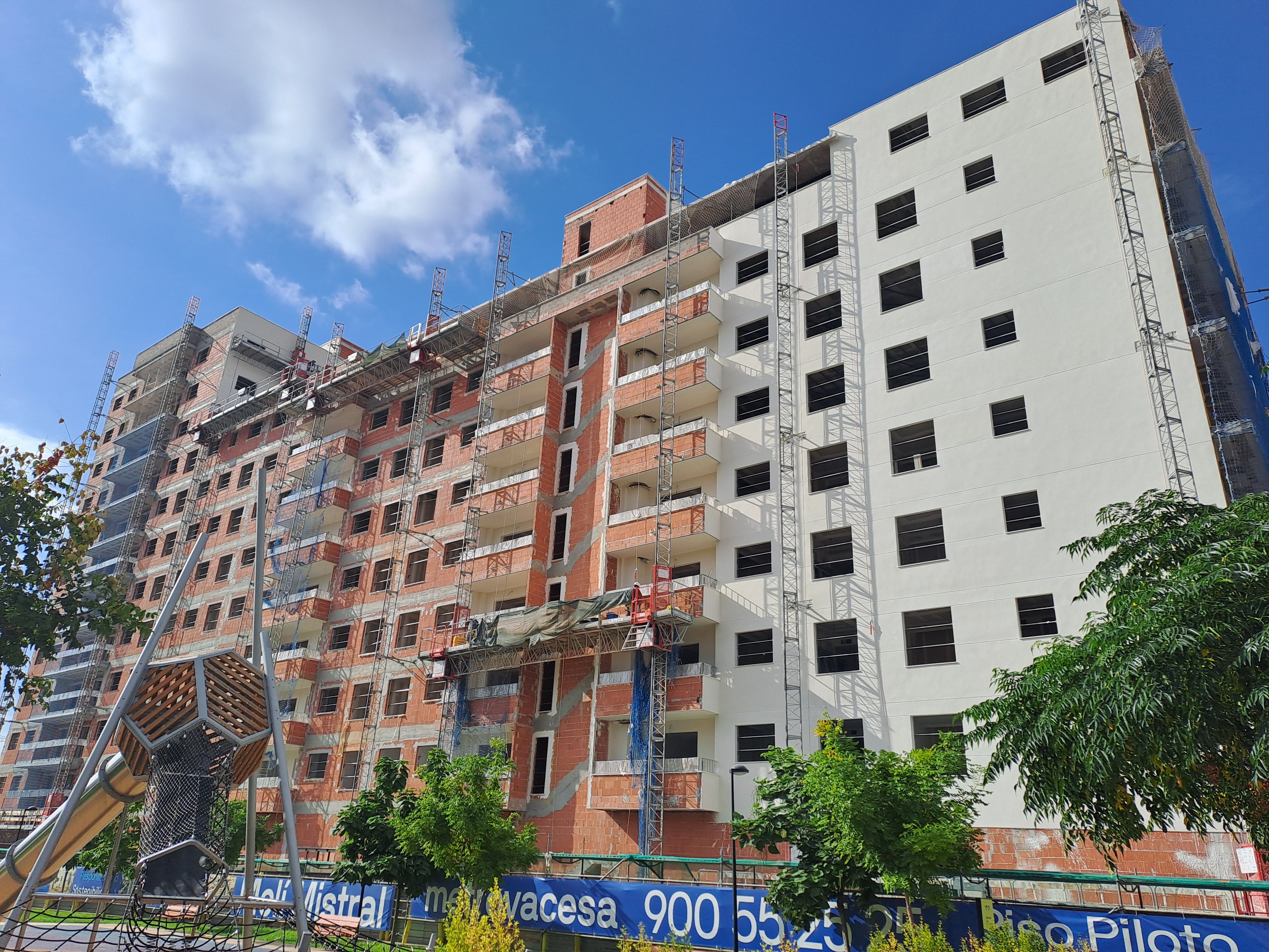 Vista exterior de Àtic en venda en Quart de Poblet amb Aire condicionat, Terrassa i Traster