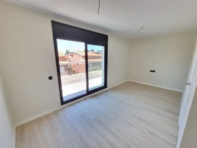 Dormitori de Casa adosada en venda en Cambrils amb Aire condicionat, Calefacció i Jardí privat
