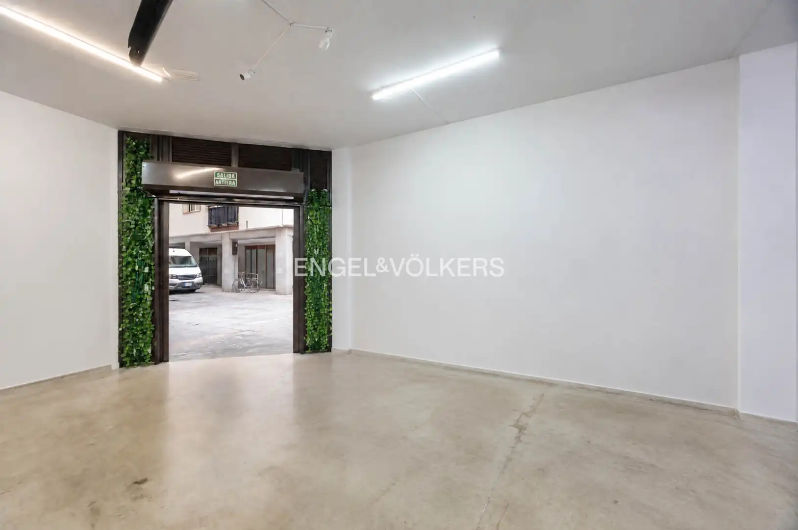 Local comercial en venta en Patxiku Kalea 6, imagen 12