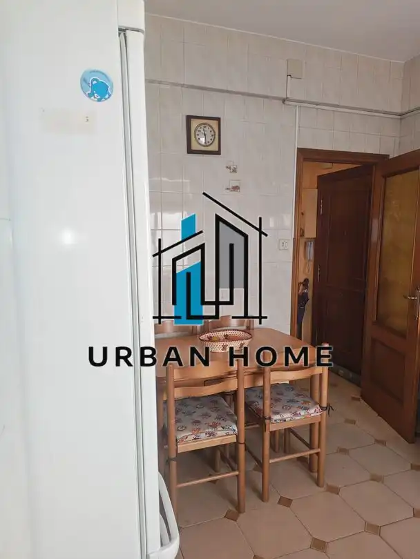 Außenansicht von Wohnung zum Verkauf in León Capital  mit Heizung und Terrasse