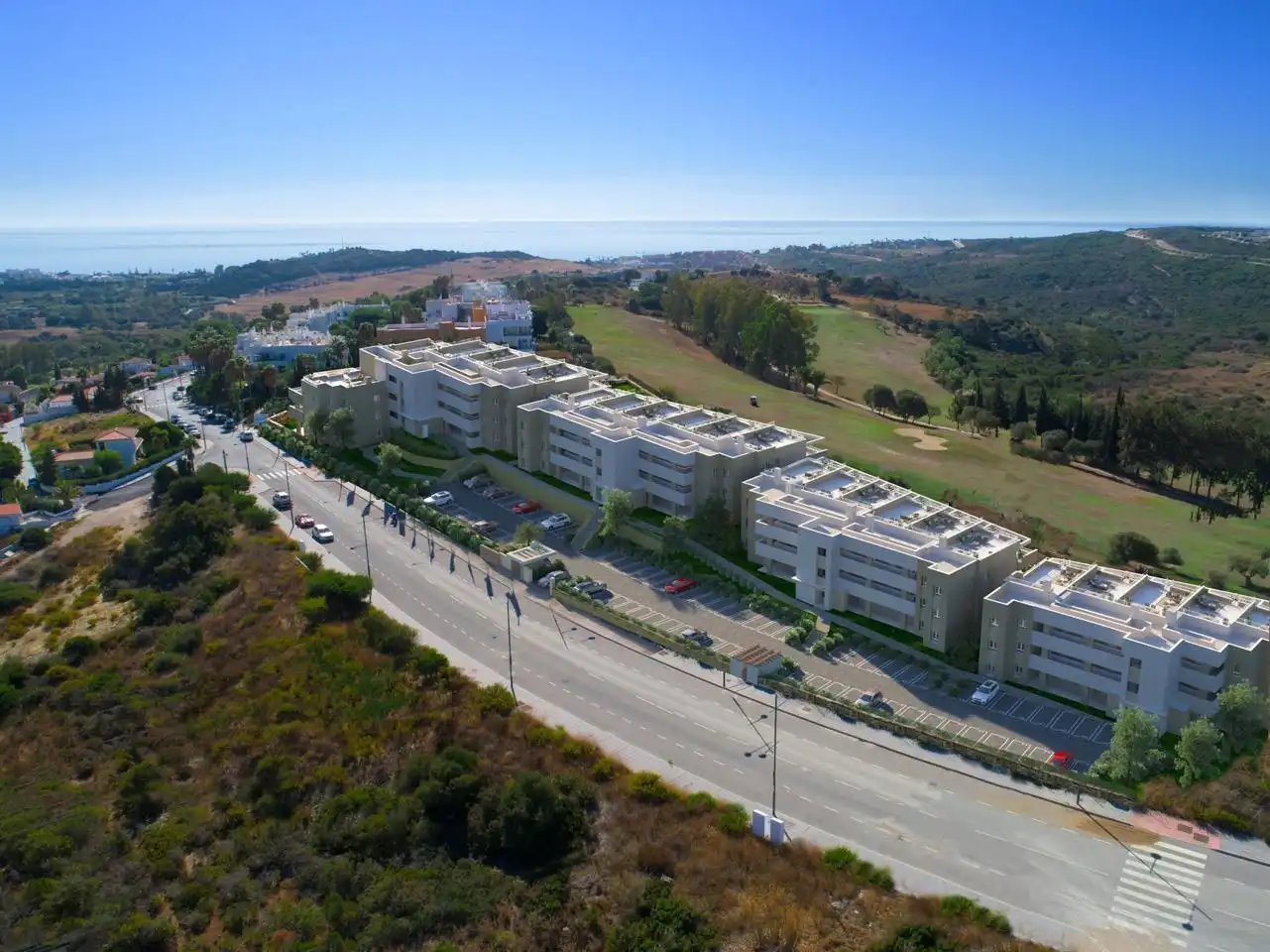 Vista exterior de Apartament en venda en Estepona amb Aire condicionat, Calefacció i Terrassa