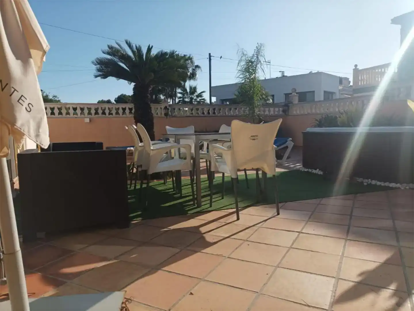Terrassa de Casa o xalet de lloguer en Dénia amb Aire condicionat, Jardí privat i Piscina