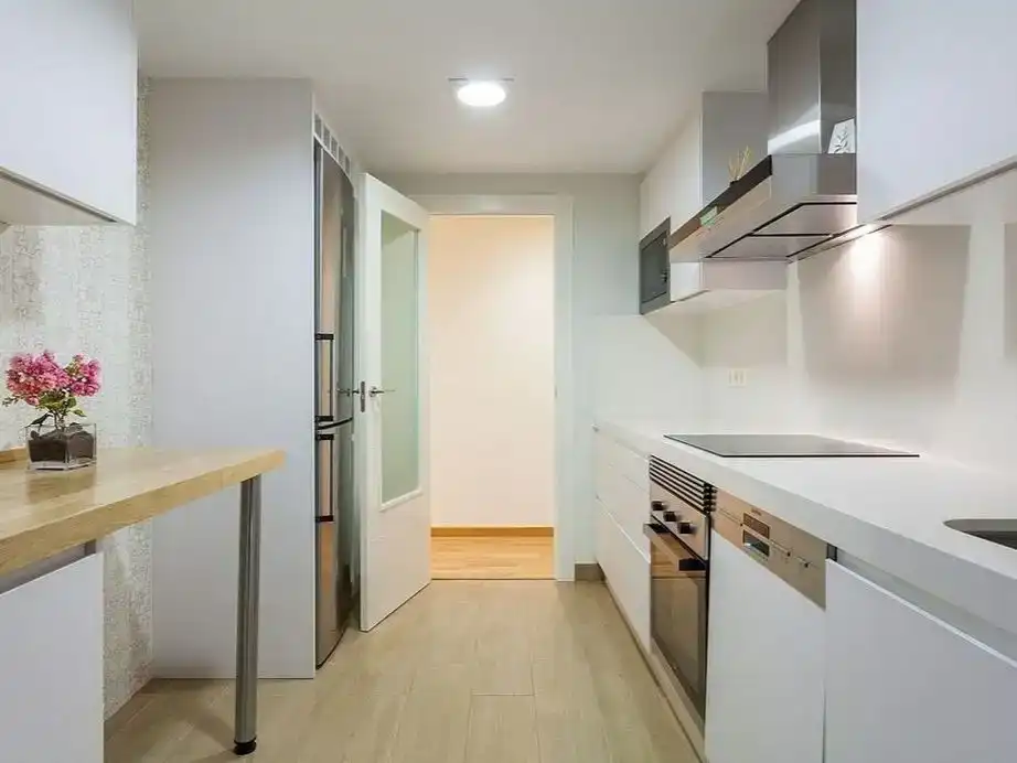 Kitchen of Flat for share in Arona