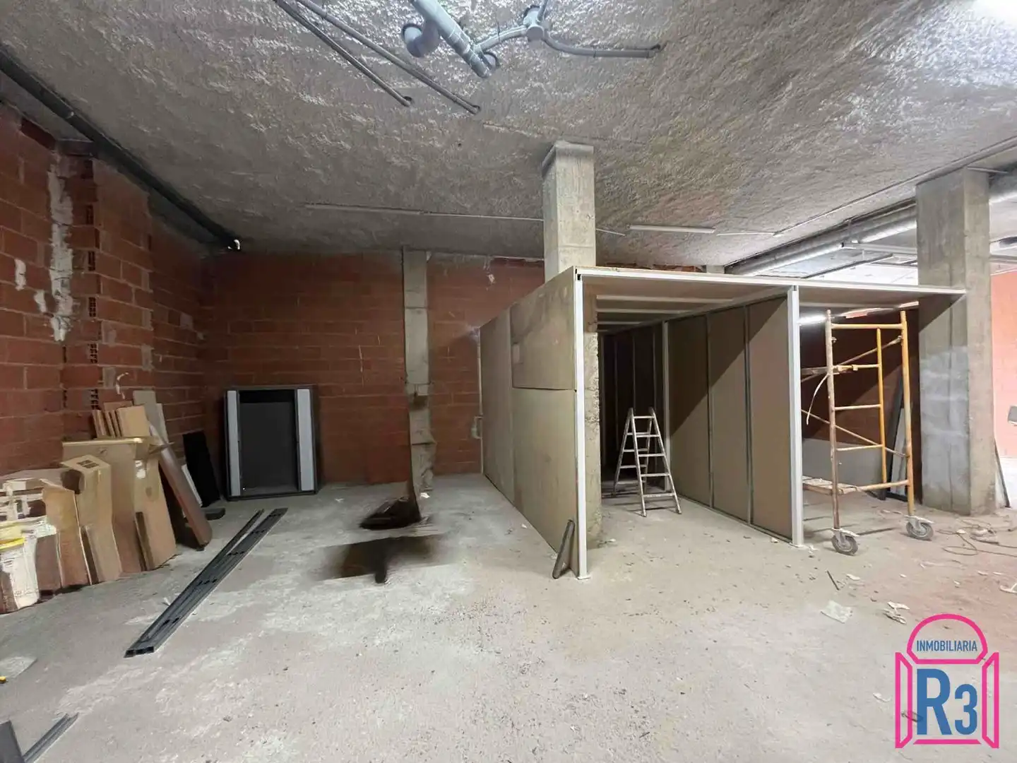 Local comercial en venda a Anselmo Carretero, imagen 4