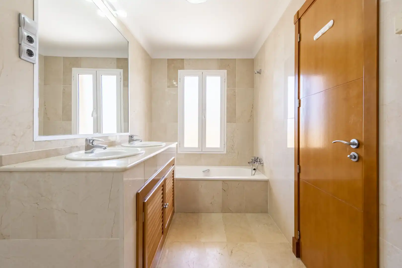 Apartament amb piscina en venda a Marbella Centro, imagen 18