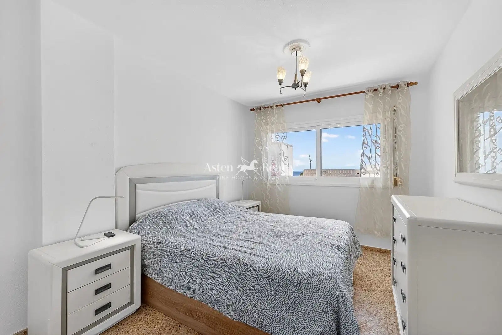 Schlafzimmer von Wohnungen zum Verkauf in Arona mit Terrasse, Schwimmbad und Möbliert