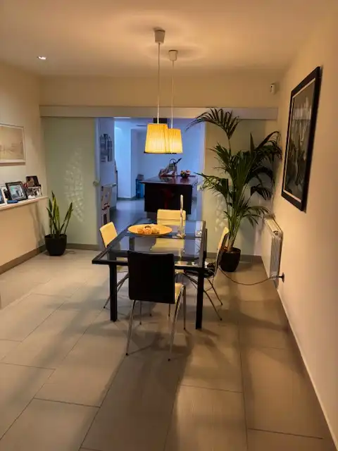 Menjador de Casa adosada en venda en Mataró amb Aire condicionat, Calefacció i Jardí privat