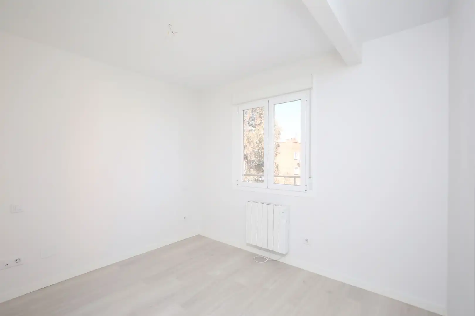 Schlafzimmer von Wohnungen zur Miete in Madrid mit Heizung, Terrasse und Ofen
