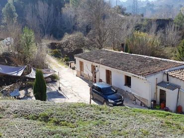 Casa rustica con piscina in vendita a Cami de secans Trilles